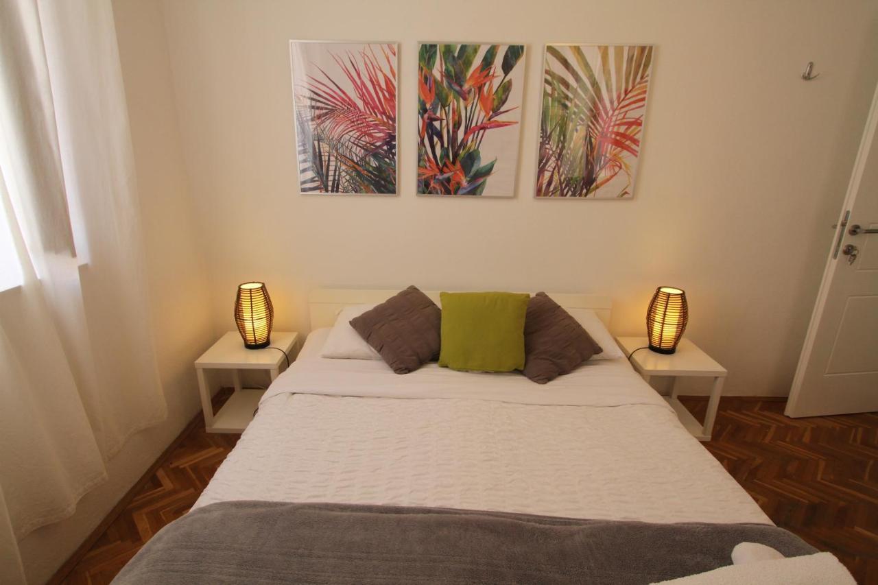 Palace De Lupis-guest House Guest house Hvar Town
