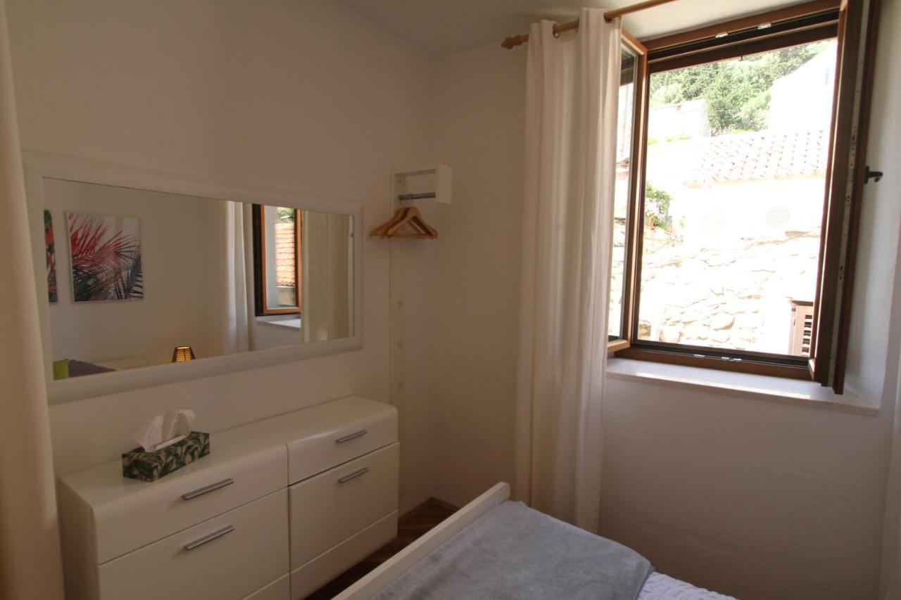 Guest house Palace De Lupis-guest House Hvar Town