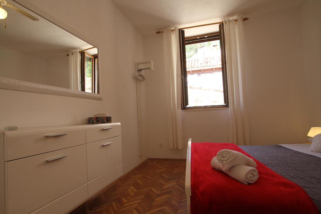 Guest house Palace De Lupis-guest House *